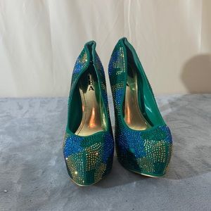 Alba Pumps Heels Rhinestone Size 9